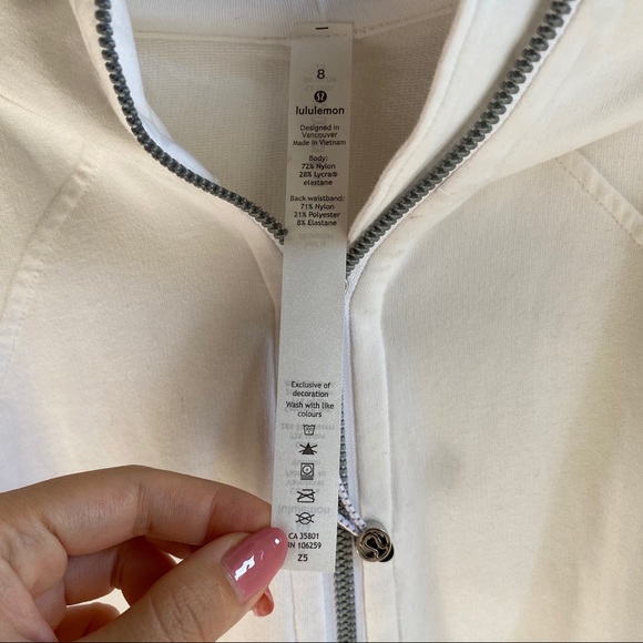 Lululemon Scuba Hoodie size 8 - Picture 8 of 13